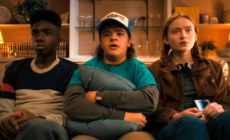 Netflix определил будущее Очень странных дел 2 Netflix определил будущее Очень странных дел